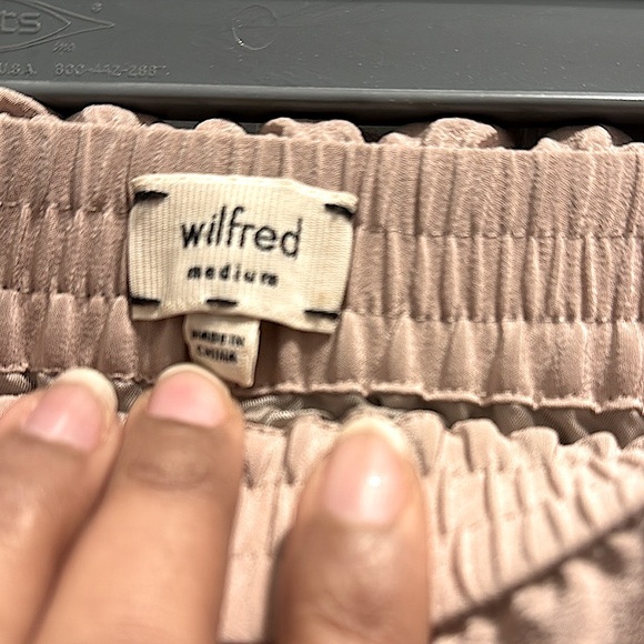 ARITZIA WILFRED Twirl Pleated Skirt - Picture 11 of 12